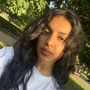 Meet your Posher, Guneet